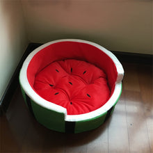 Load image into Gallery viewer, Watermelon Modeling Dog Bed