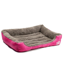 Load image into Gallery viewer, Warming Dog House